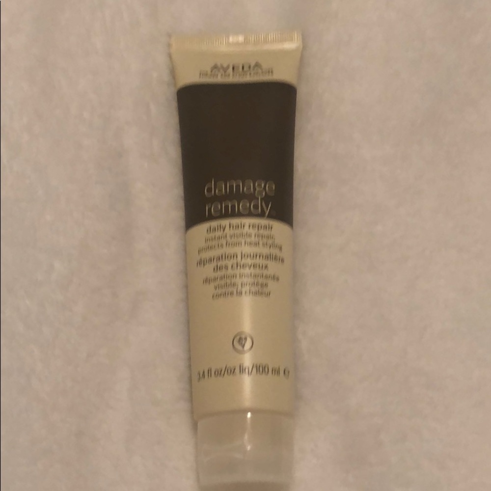 AVEDA damage remedy daily hair repair
